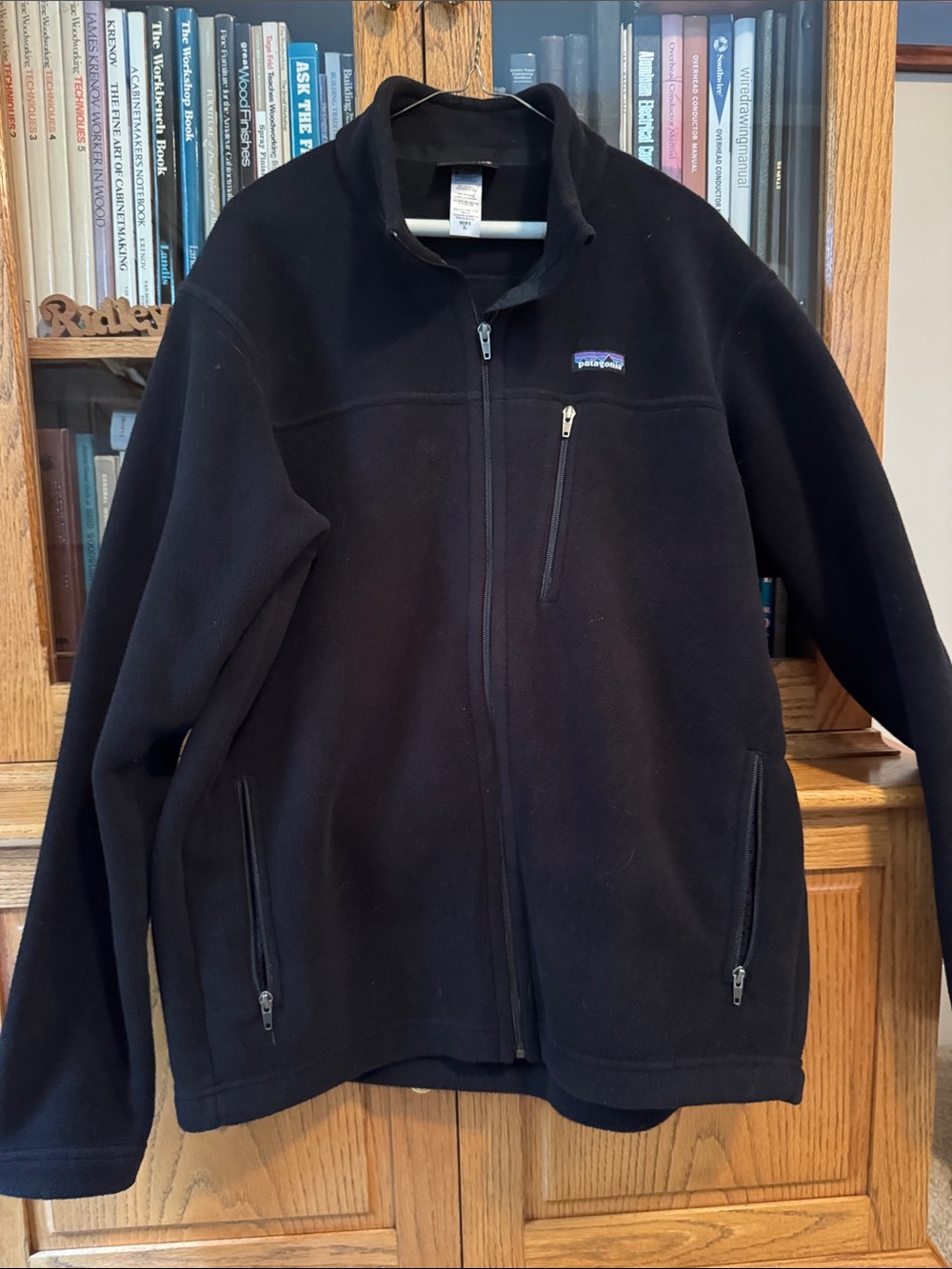 Patagonia Men’s Black Full-Zip Fleece Jacket